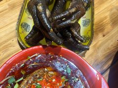 -谢彬美味肥肠鸡冷锅串串(太古里总店)