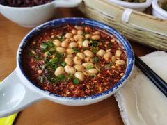 -包整·丝娃娃(一览甲秀楼风景店)