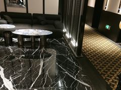 -万泊酒店(长沙五一广场国金中心店)