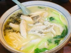 -明呈黄鱼面馆(斜土路店)