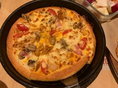 铁盘比萨-必胜客(WOW西丽店)