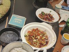 -呷湘厨·鱼汤捞饭·剁椒鱼头·辣椒炒肉(国家会展中心店)