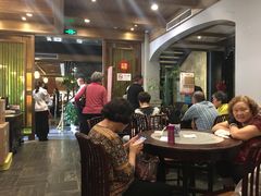 等位区-功德林(南京西路店)