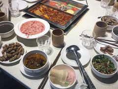 -小牛叔鲜切牛肉·火锅·烤肉自助(公济桥路店)
