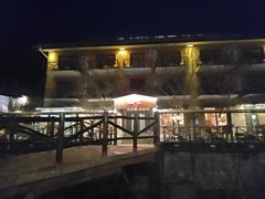 -北京水岸山吧度假村(雁栖镇店)
