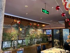 -八府香鸭·啫啫煲(华山路店)