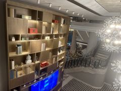 -浅深(世茂滨江精品店)