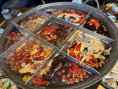 -白乐天毛肚火锅馆(南滨路店)