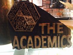 -The Coffee Academïcs(铜锣湾店)