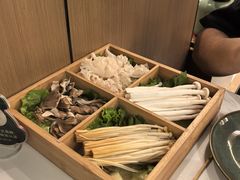 -狐狸爱上椰子鸡(滨江星光大道店)