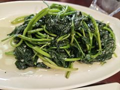 -亚龙湾老厨房·海南家常味