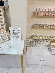 -花系美·美甲美睫精品店