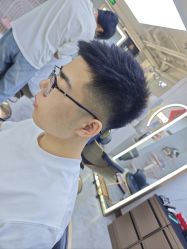 -Echo·回声专注男士发型设计