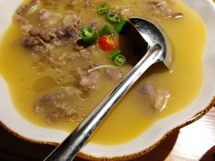 酸汤肥牛-兴农记