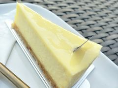 -UNI UNI(环亚凯瑟琳店)