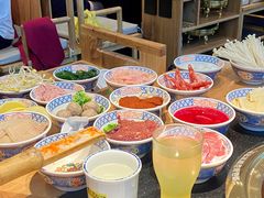 -周小明火锅(黑金冠社区店)