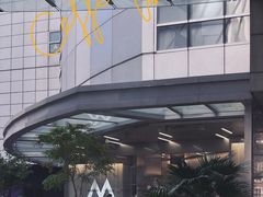 -M Stand(上海人民广场来福士店)