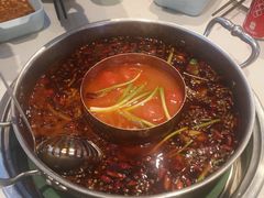 -蛙两只美蛙鱼头火锅(恒茂店)