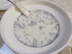 燕庭燕窝下午茶(南京西路店)-燕庭·纯燕窝·甜品下午茶(南京西路店)