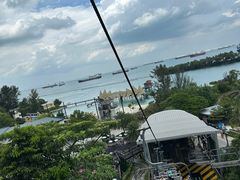-圣淘沙天际线斜坡滑车
