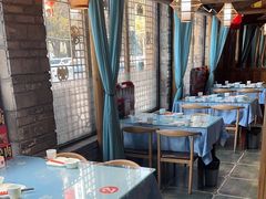 -乔家小院•非遗驴肉•本地小海鲜(滨河路店)