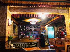 -嘎咓讓咘藏餐厅(团结新村店)