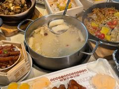 -煲王粤菜餐厅(中侨中心店)