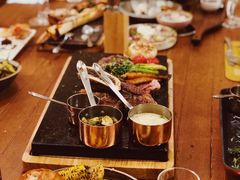 -斯普汇生蚝牛排馆(中骏世界城店)