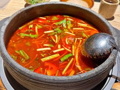-贵厨酸汤牛肉(花果园国际中心店)