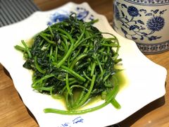 清炒苕尖-九头鹰家宴(岳家嘴店)
