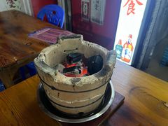 -雄伟美食(高沙中街店)