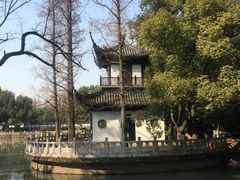 -汇龙潭