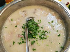 -盛记顺德高佬猪杂粥