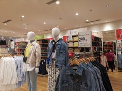 -优衣库(重庆万象城店)