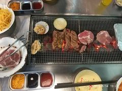 -马路牙子烧烤音乐酒馆(望京店)