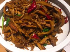 -卞氏菜根香(青羊万达店)