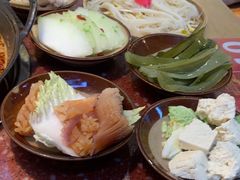 -赵美丽·重庆社区火锅·直营店(火车东站·中豪国际店)