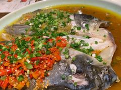 双色鱼头-湖南人家·家传湖南菜(水围店)