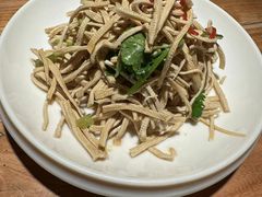 高碑店豆腐丝-小放牛炒菜馆(三丰店)