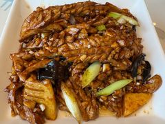 -梅飞酒家(名辉豪庭店)