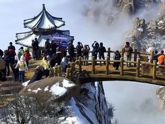 -崂山巨峰游览区