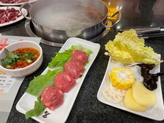 -名门潮牛·鲜牛肉海鲜火锅.烧烤自助餐厅(诚丰广场店)