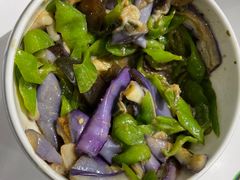皮蛋擂椒茄子-胡氏大盘鸡新疆菜(谈固店)