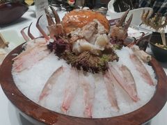 -红鼎豆捞·非遗鲍皇汤火锅(宝丰路店)