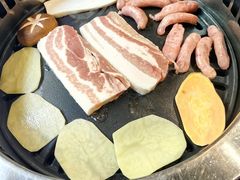 -香猪坊韩国烤肉专属门店(魏公村店)