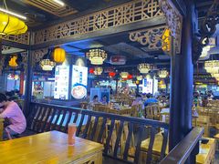 -八一路好吃街(雨田商务大厦店)