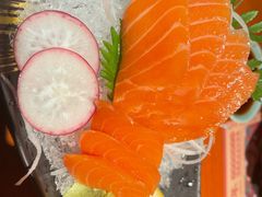三文鱼刺身-仓桥家·焗寿司·锅物(光谷步行街店)