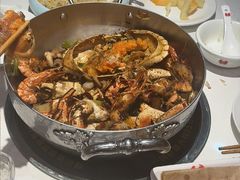 -七欣天香辣蟹火锅(闵行浦江欢乐颂店)