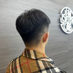 -川和潮人