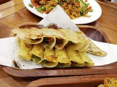 -宣海荣锅贴大王·陕味小吃集(钟楼店)
